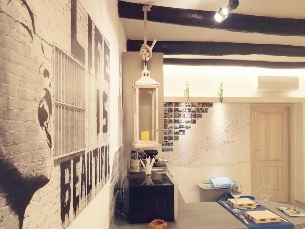 Legnosuites 3 Rooms 3 Bathrooms Group And Family By Housein那不勒斯 外观 照片